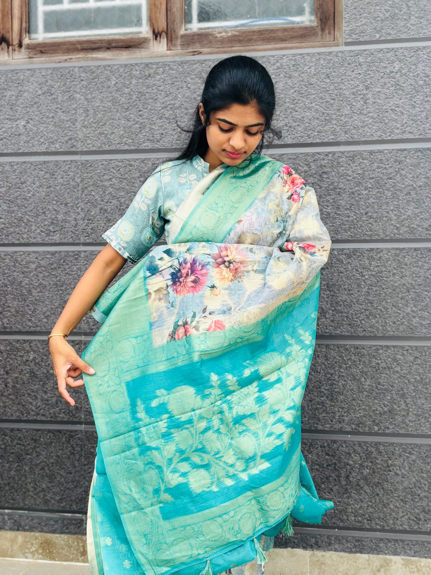Organza linen saree(Teal green)