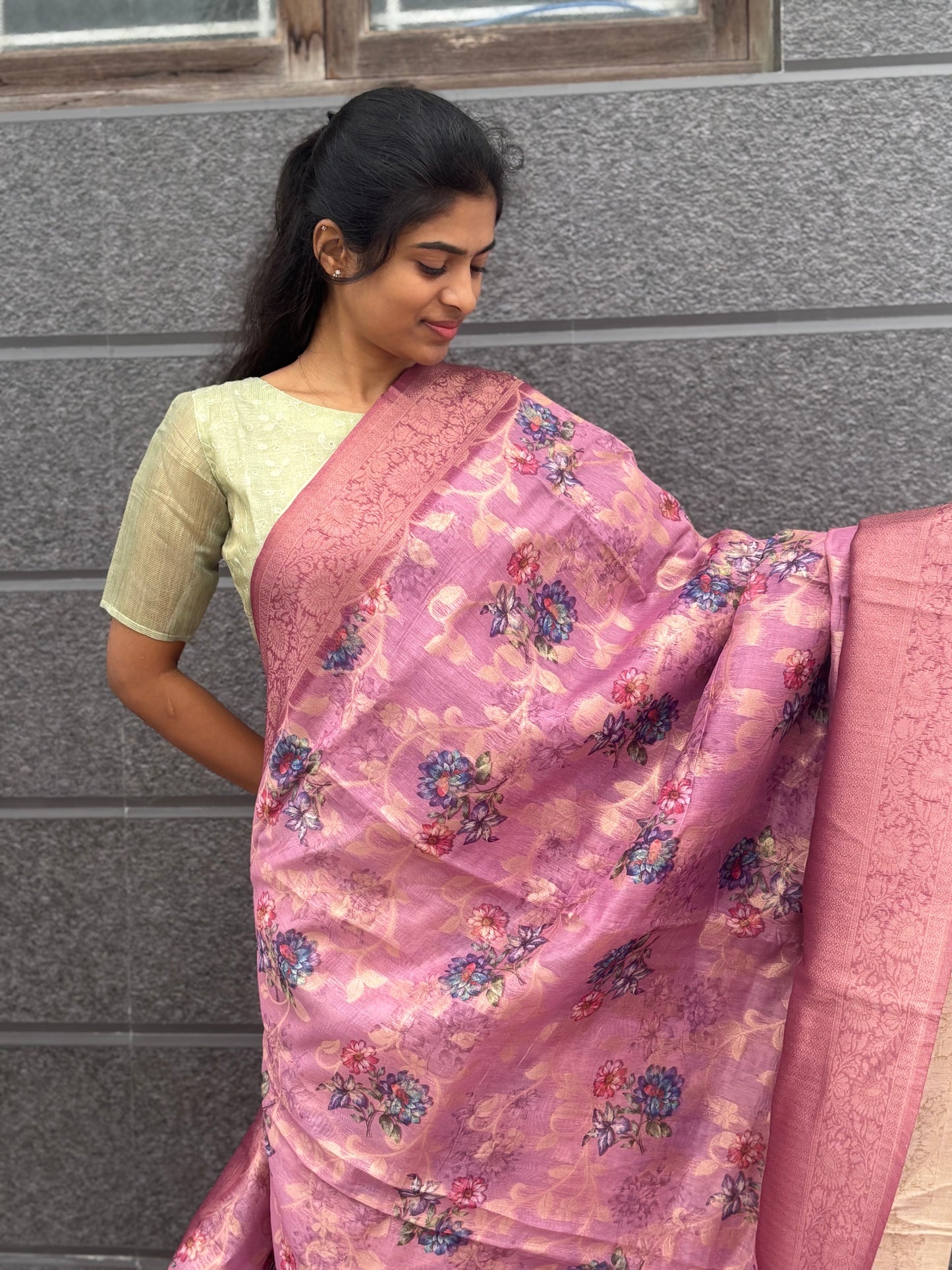 Organza linen saree(Lavender)