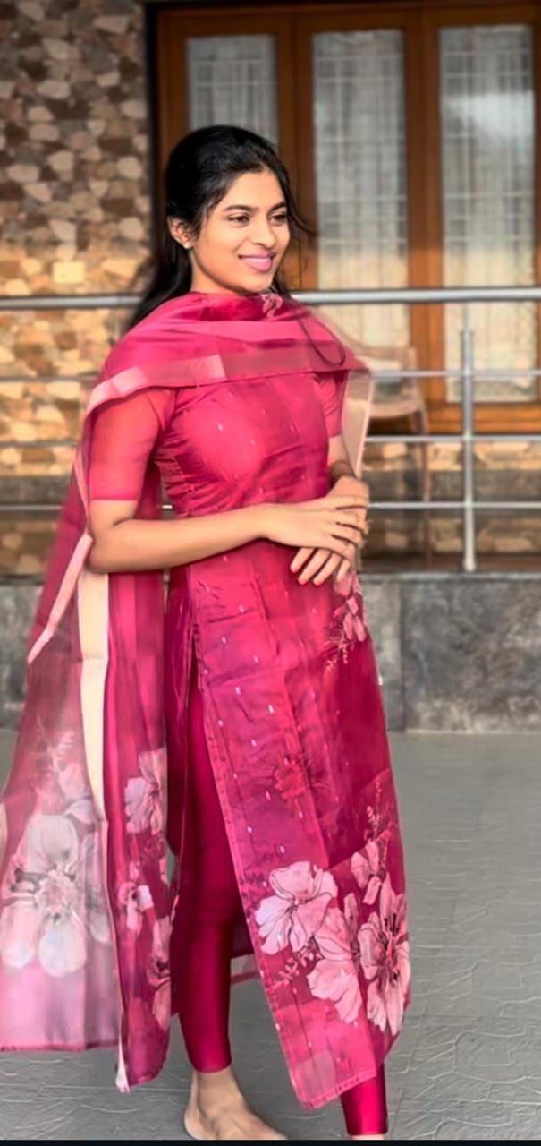 Top and dupatta sets
