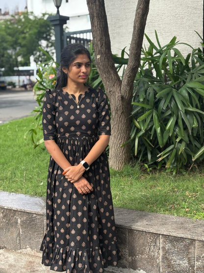 K40 Black printed cotton maxi